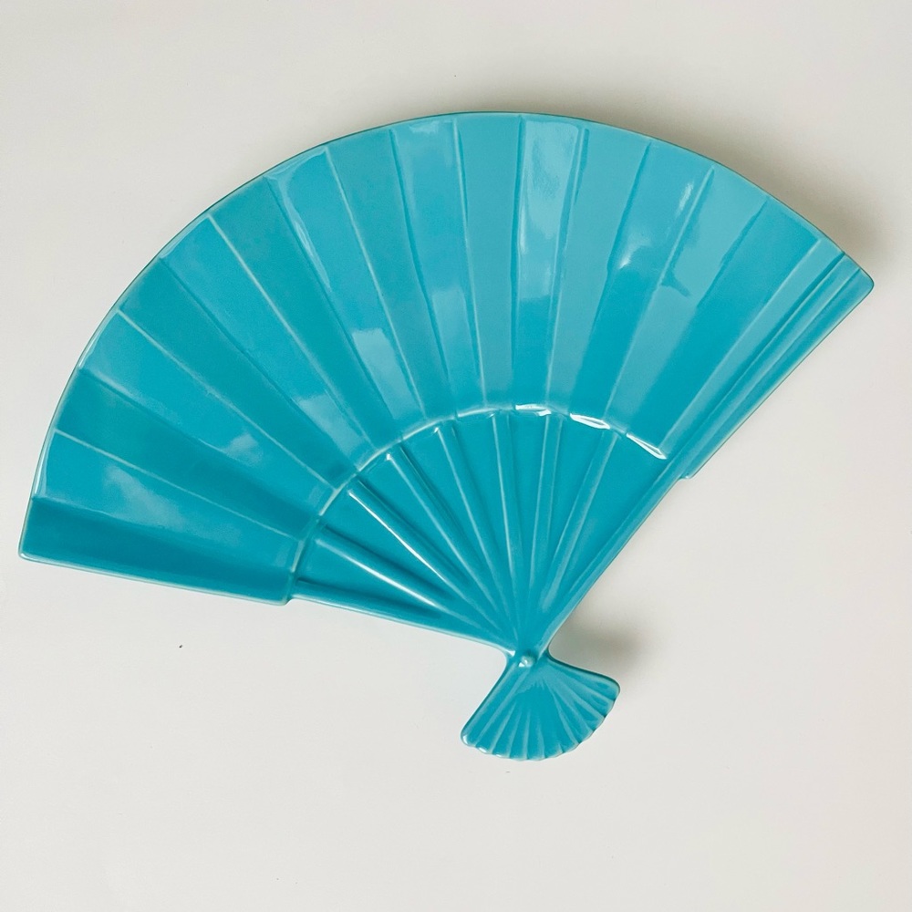 Vintage Fitz and Floyd ceramic Fan catch all trinket plate